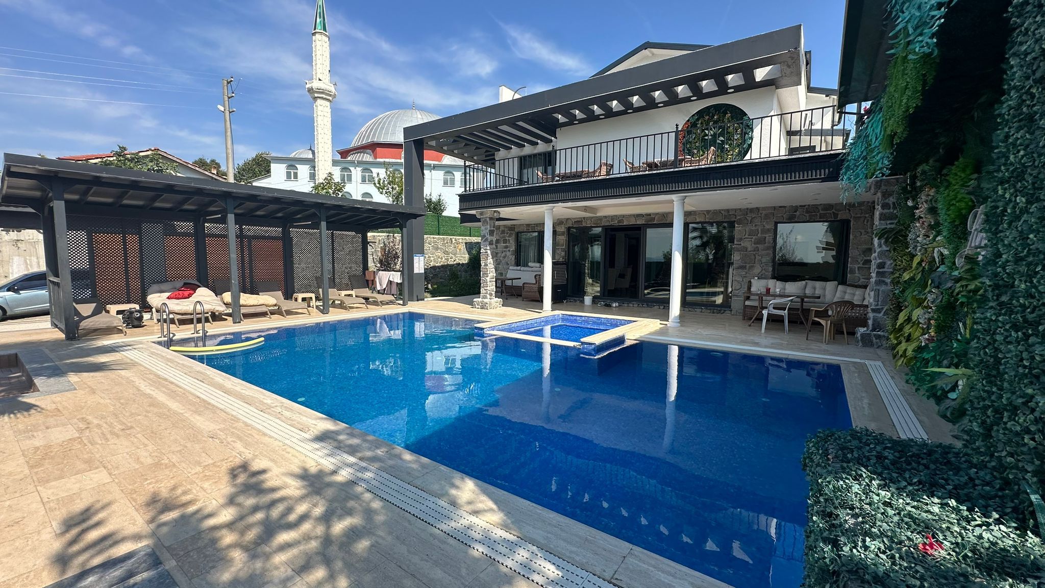 Parna Villa